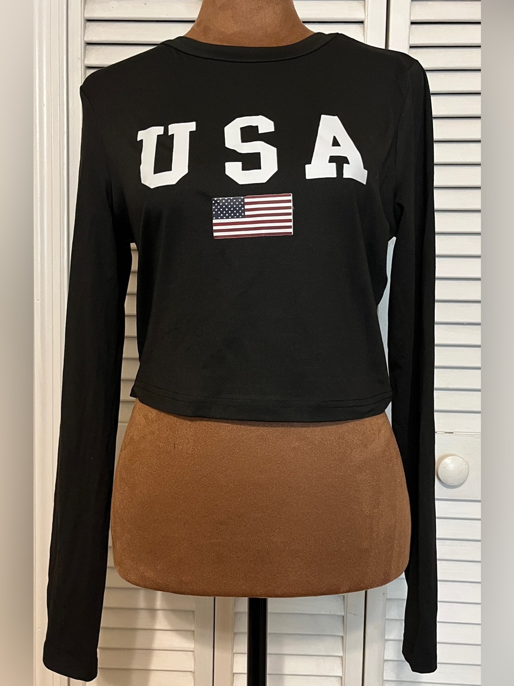 NIP USA Women’s Crop Top Long Sleeve America Patriotic 250th Anniversary Sz M